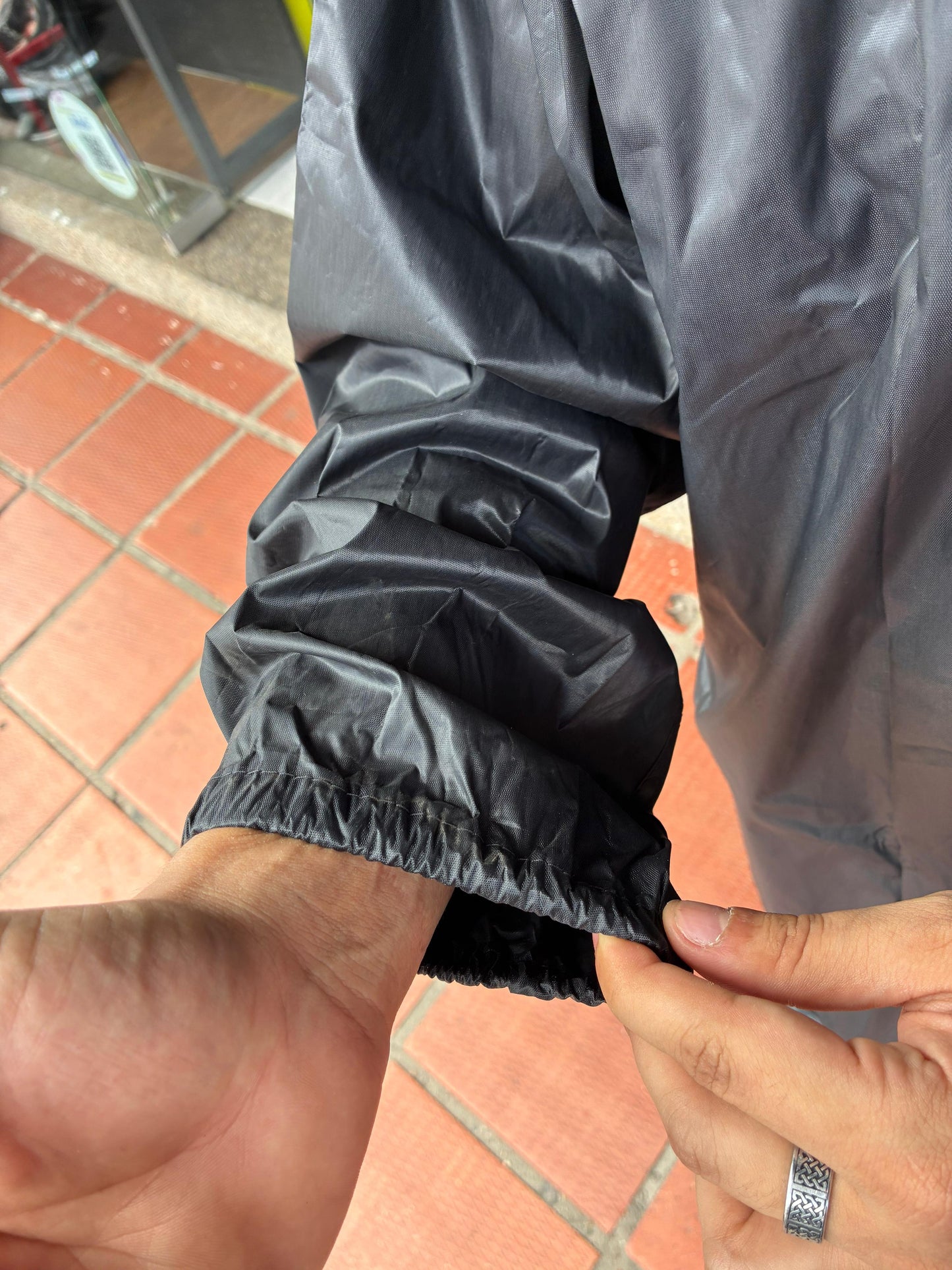🔥 ¡OFERTA! Impermeable tipo sudadera + Zapatones de OBSEQUIO🔥 ENVIO GRATIS - PAGO CONTRANETREGA