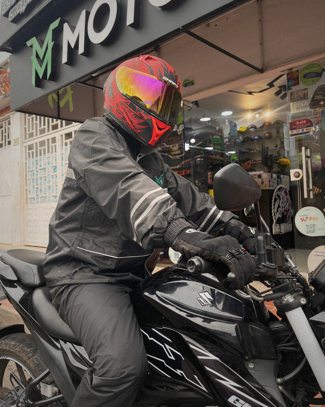 🚨 Promoción🚨 ☔🌧 Impermeable Negro  💯 + Envío Gratis y pago contra entrega ✅